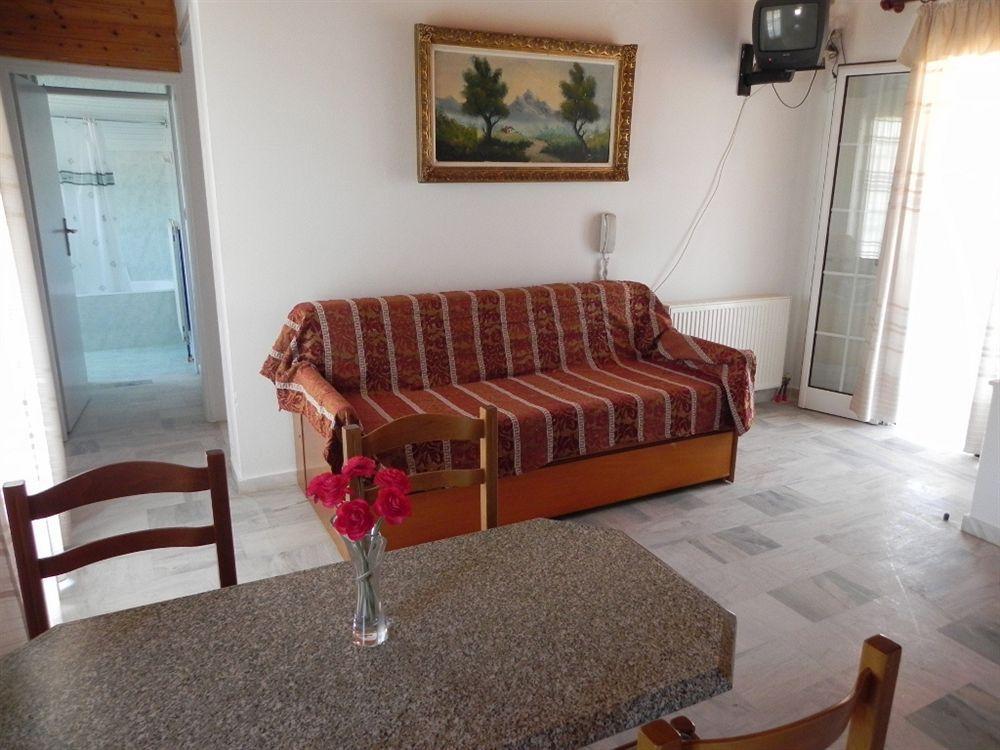 Diamanto Complex Aparthotel Karavomylos Eksteriør bilde