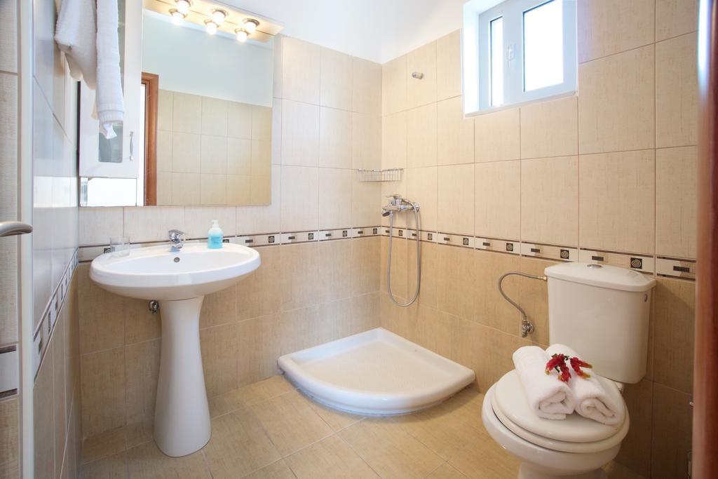 Diamanto Complex Aparthotel Karavomylos Eksteriør bilde