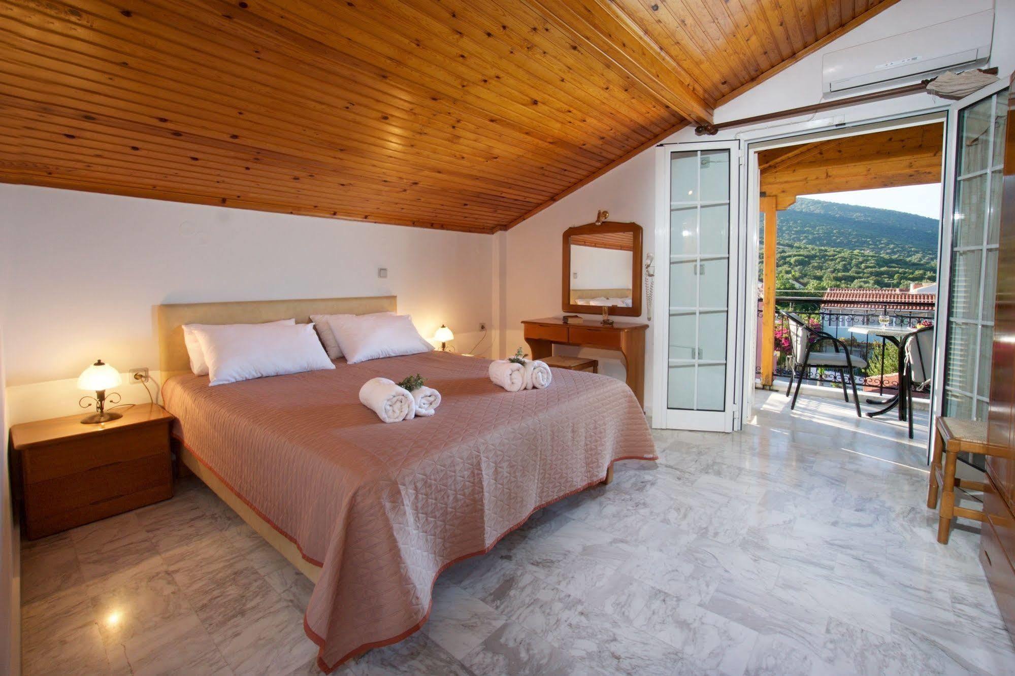 Diamanto Complex Aparthotel Karavomylos Eksteriør bilde